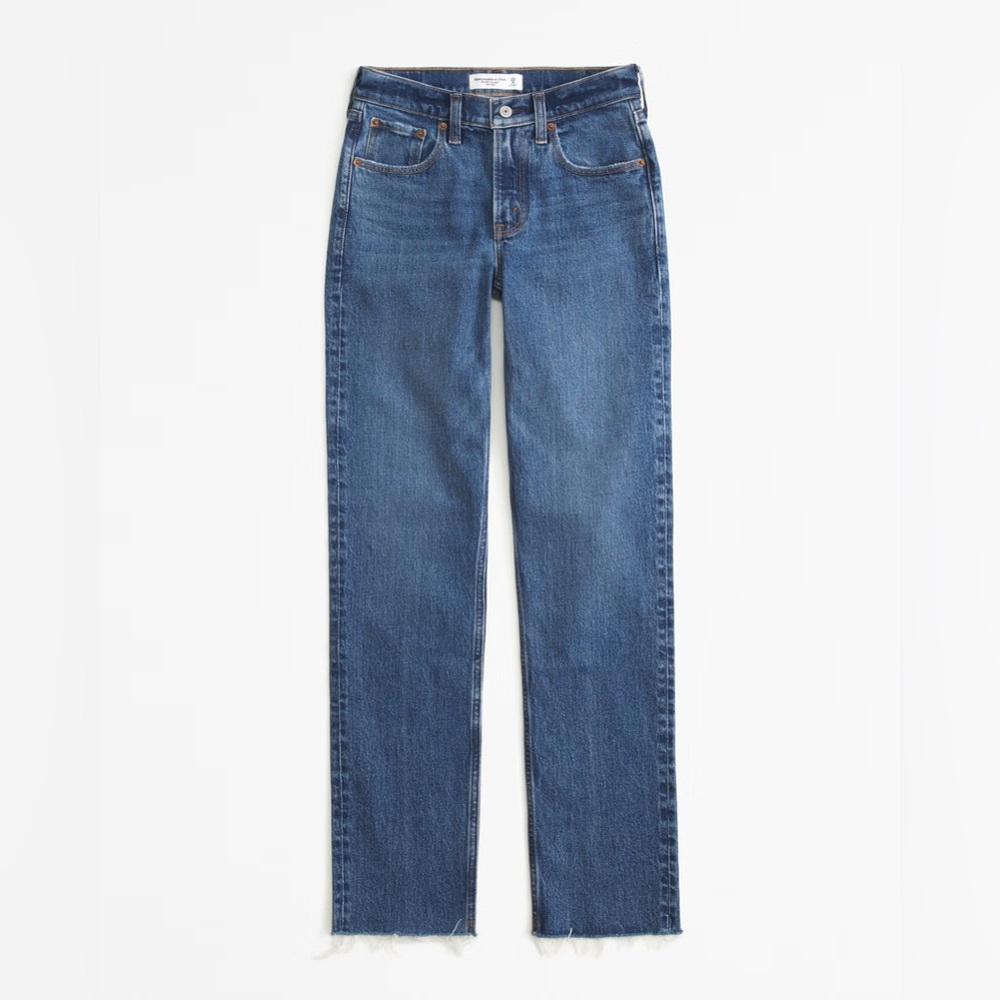 NWT Abercrombie 90’s Straight Mid Rise jeans